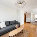 9Th Floor Royal Baths Apartment